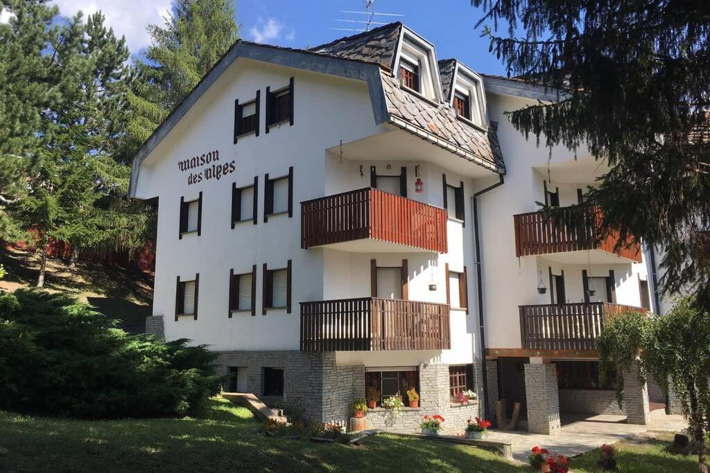 Maison Des Alpes Mansarda Oulx المظهر الخارجي الصورة