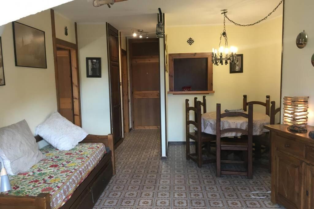 Maison Des Alpes Mansarda Oulx المظهر الخارجي الصورة